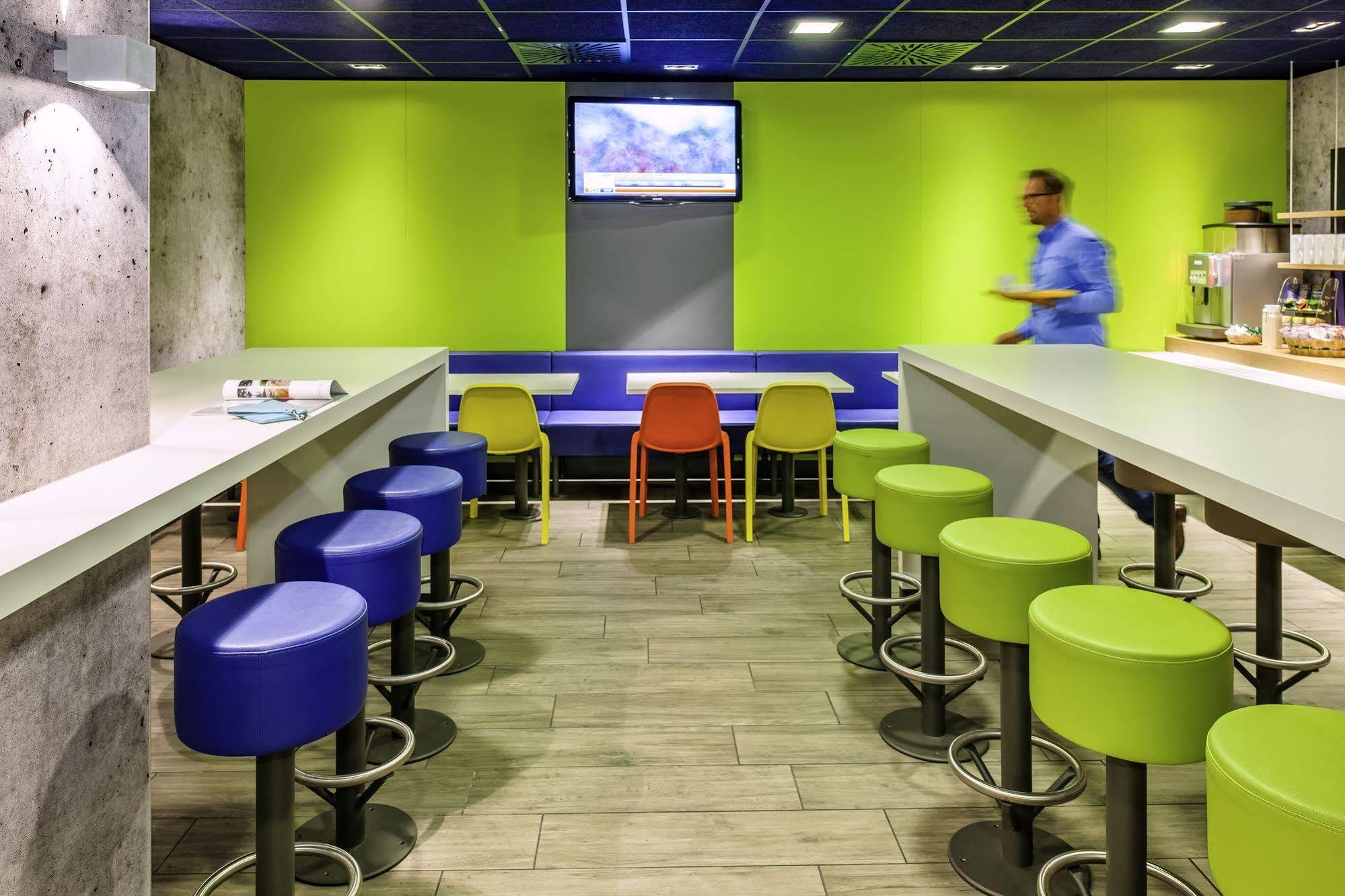 Ibis Budget Hyères Exteriör bild